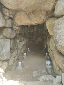東谷山白鳥古墳の横穴式石室