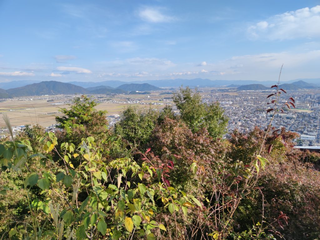八幡山山頂展望館からの展望