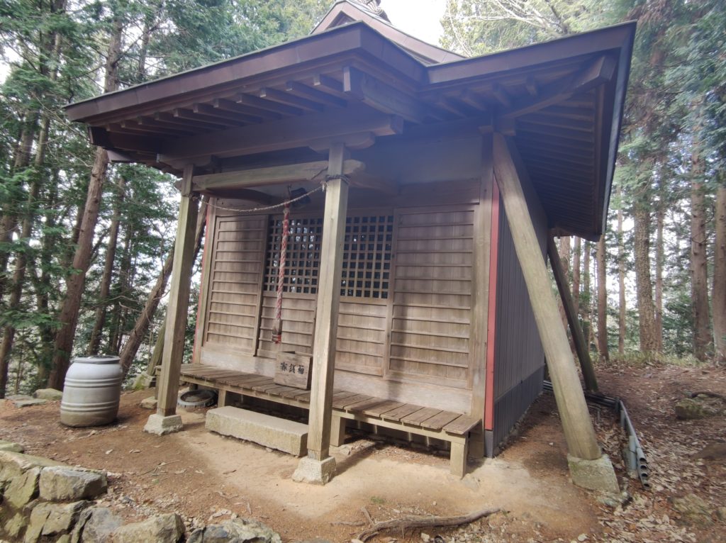 道樹山の御嶽神社