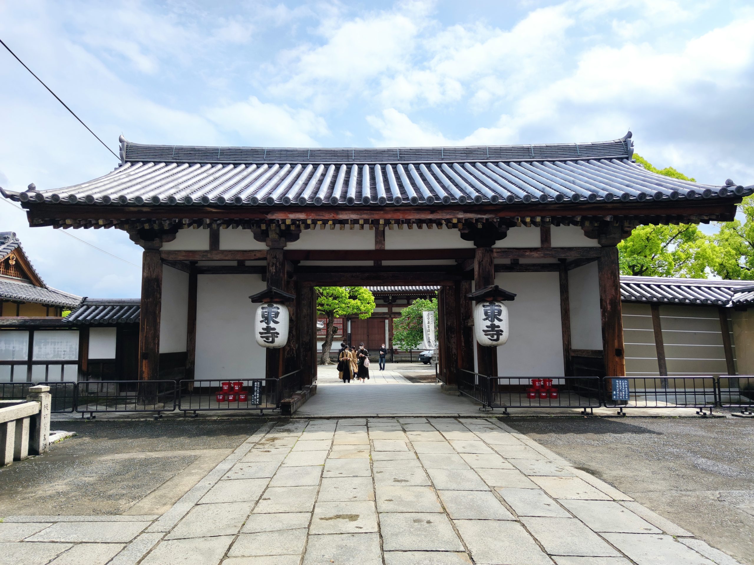 Toji Hokudaimon Gate